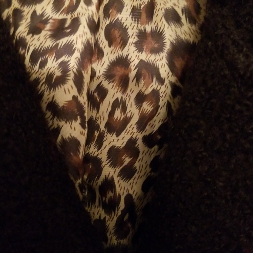Coat - Picture 3 of 8